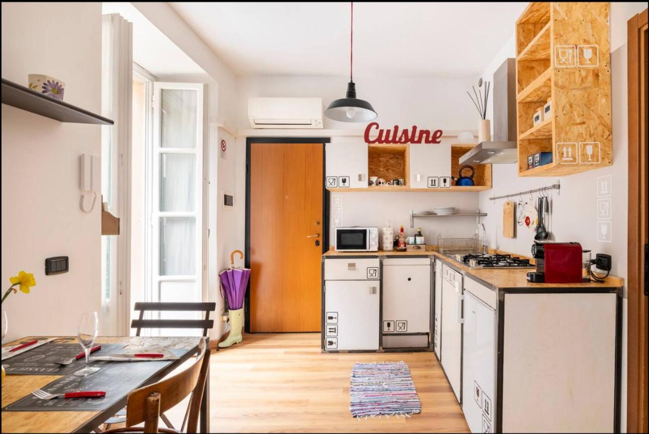 Piazza Volta Apartment Комо Экстерьер фото